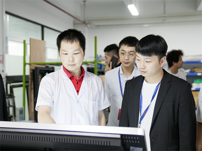 互学互鉴，携手共进 | 德技优品门窗参观好博窗控集团！